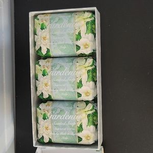 3 Bar Gardenia Scented Soap Saponificio Artigianale Fiorentino